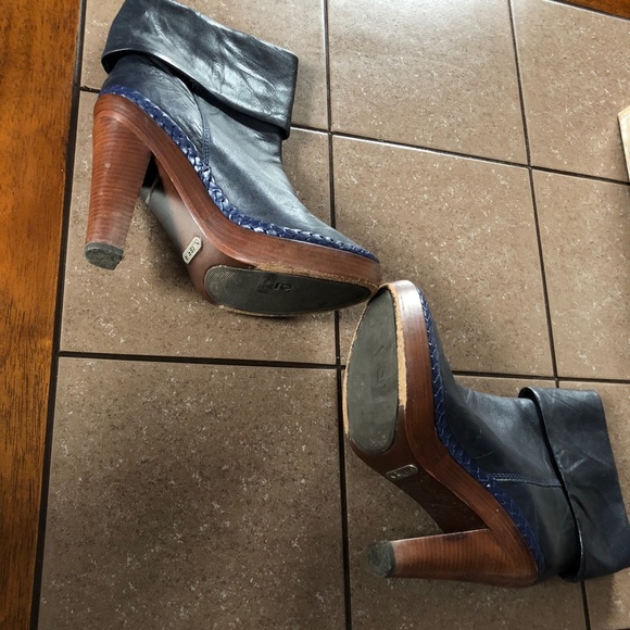 Nike Air G Series Dark Navy Bootie - Picture 3 of 6